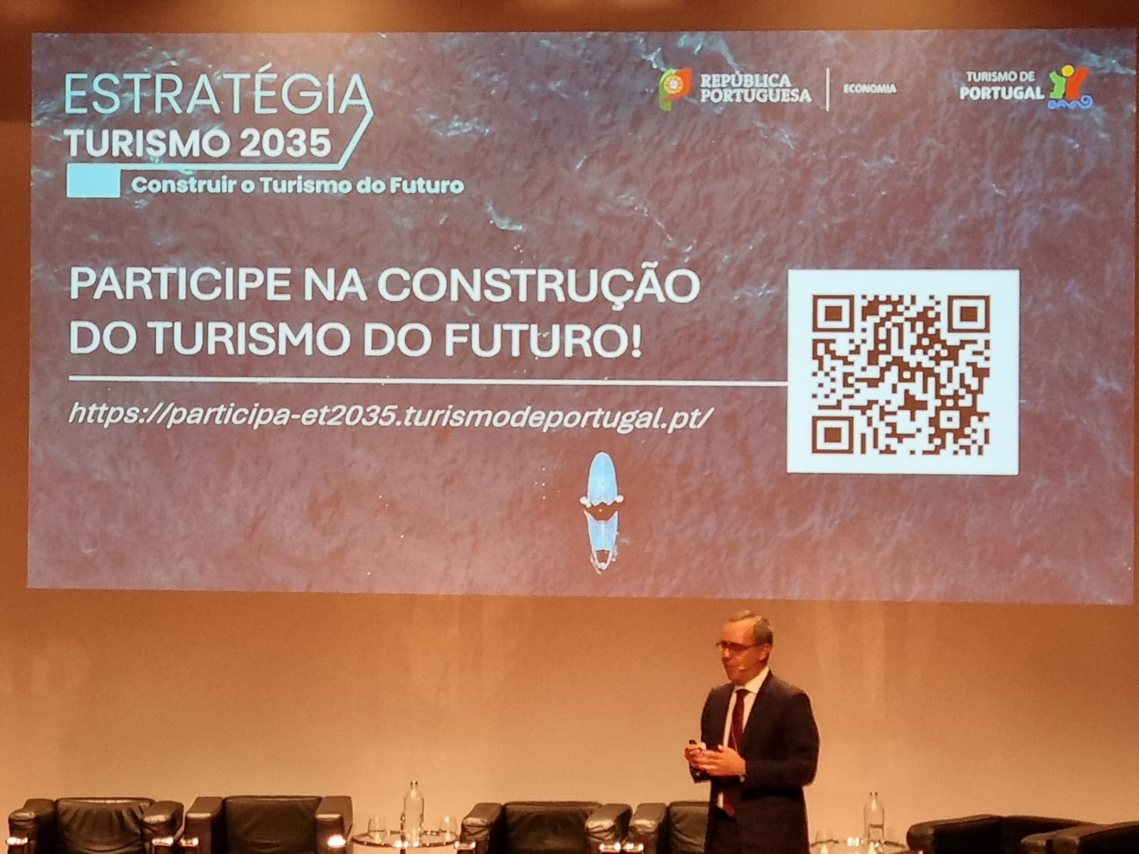 Conferência "Construir o Turismo do Futuro"
