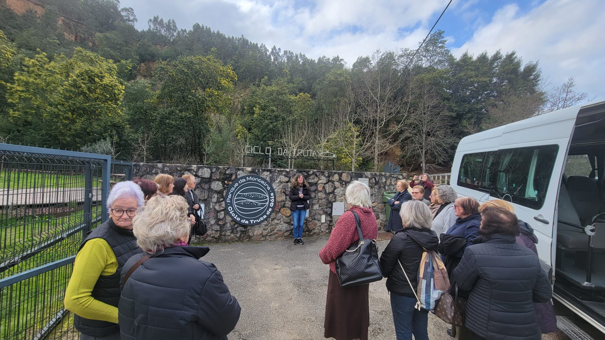 "Clube da Malha e dos Lavores" e "Ecos do Passado: Ciclo de Pontos e Contos" visitam o Ciclo da T...