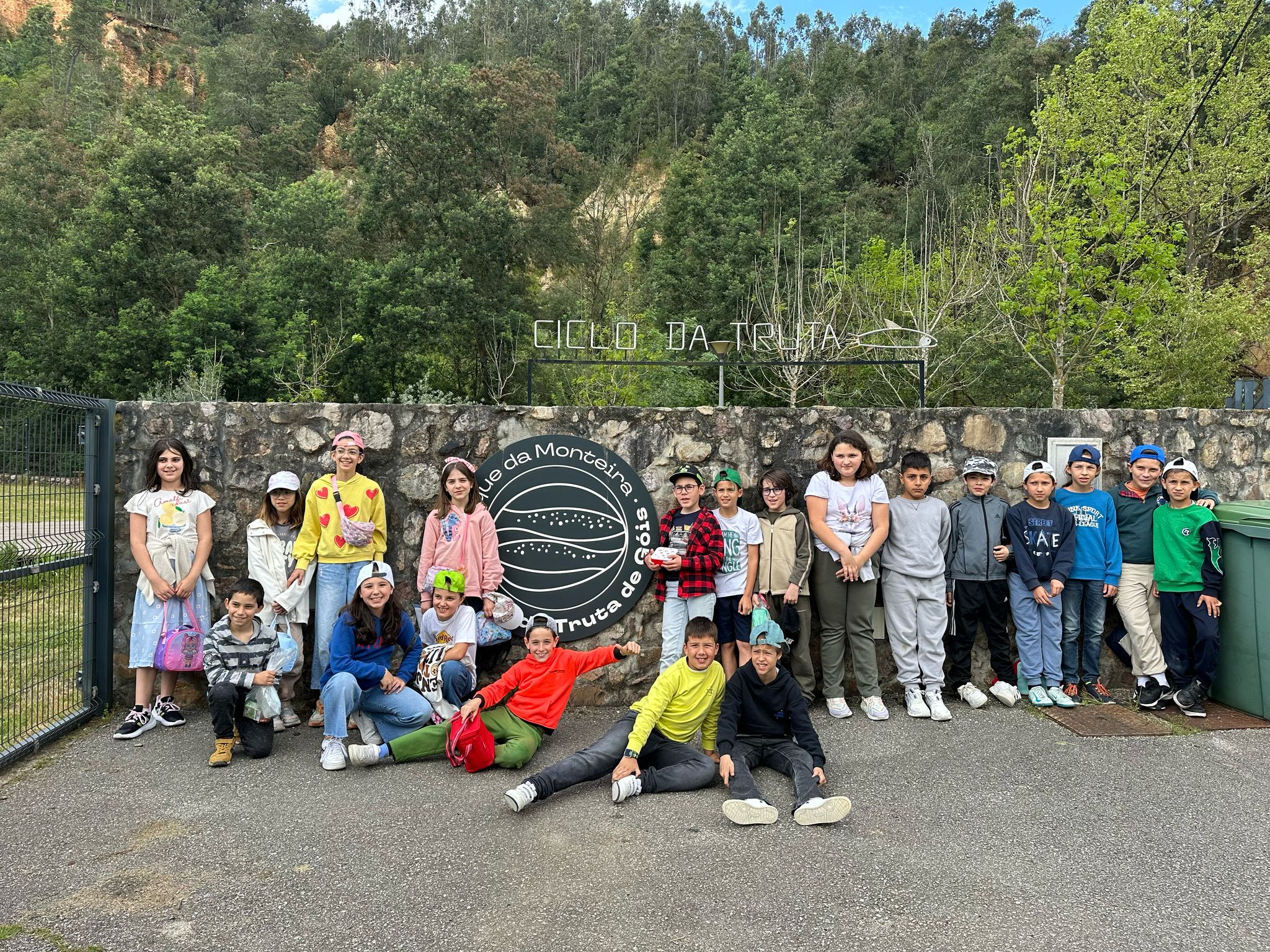 "Ciclo da Truta de Góis" recebe crianças do Agrupamento de Escolas de Góis