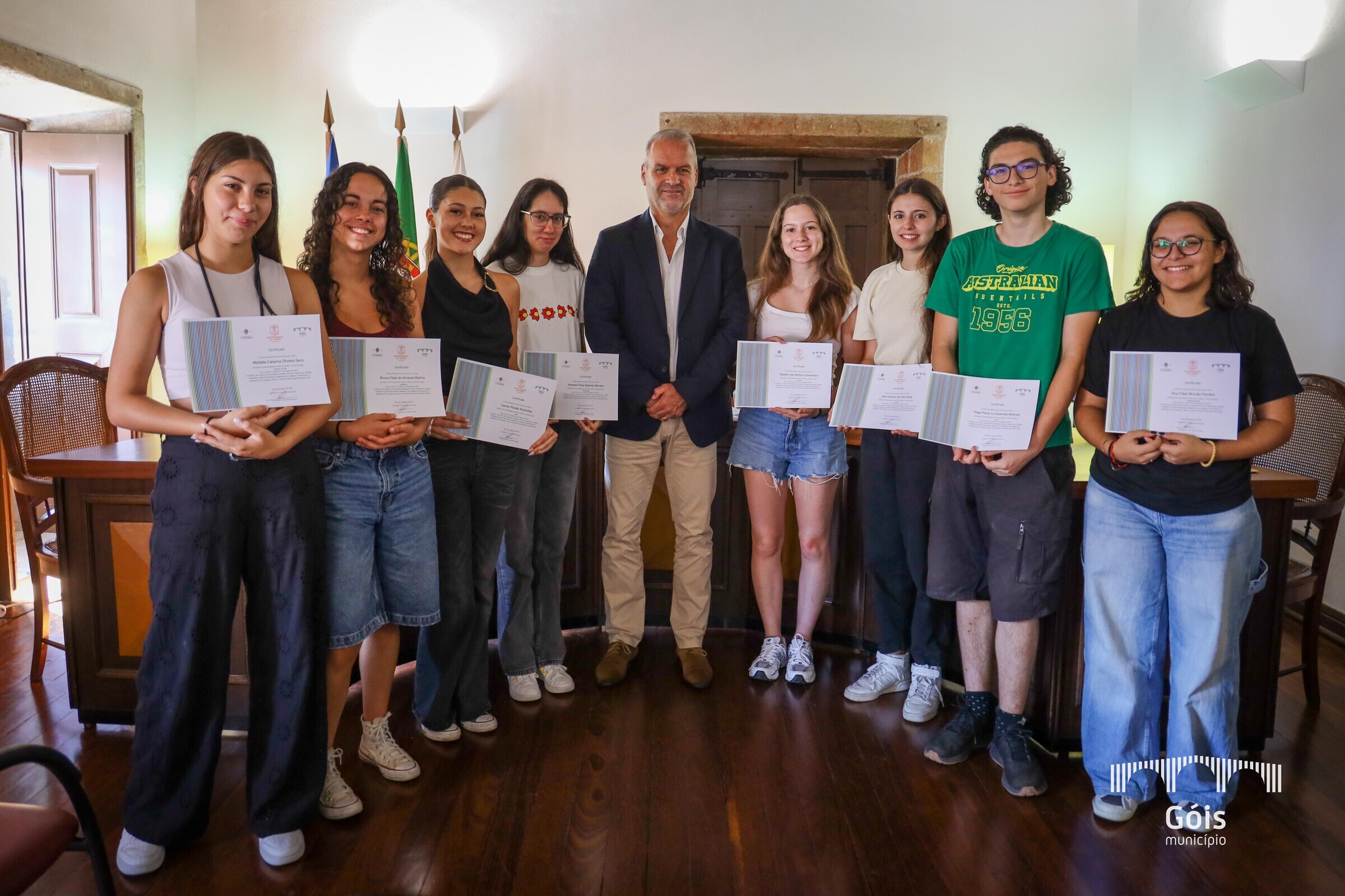 Cerimónia de Entrega de Certificados aos Jovens da Universidade de Verão 2025