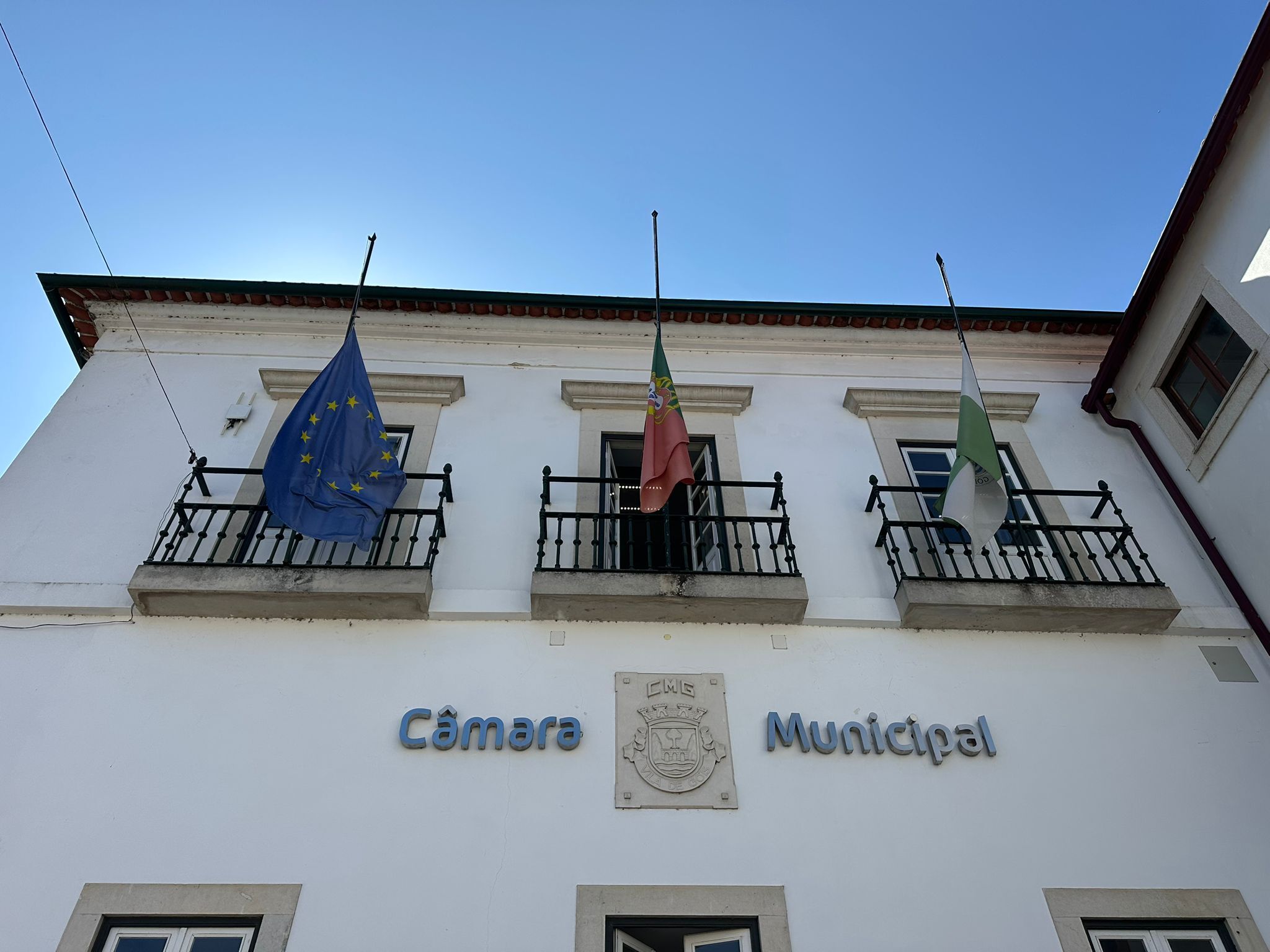 Góis cumpre com Dia de Luto Nacional - 4 de setembro