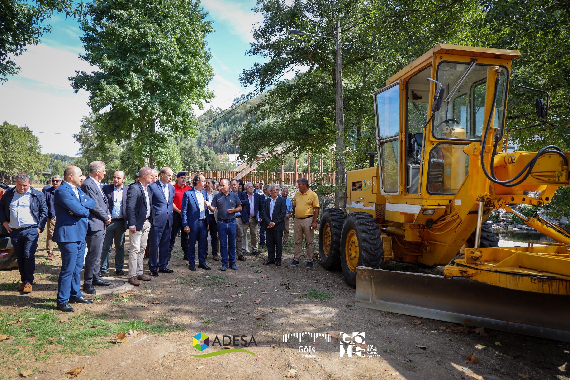 Cerimónia de Apresentação e Exposição de Máquinas e Equipamentos para a Beneficiação da Rede Viár...