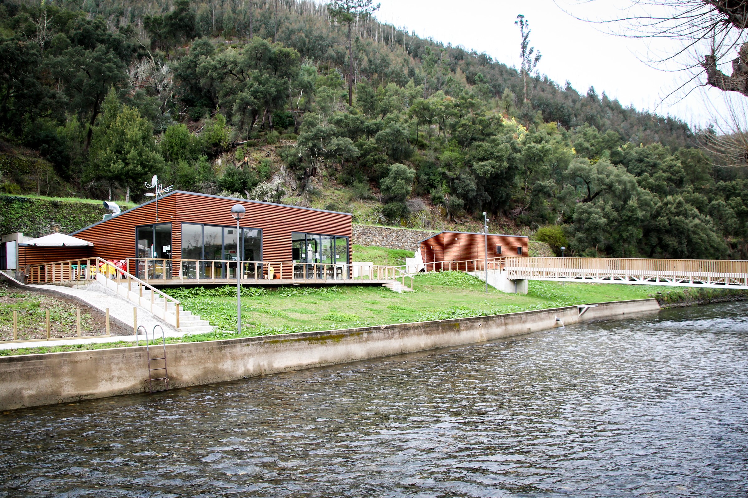 Praia Fluvial de Alvares