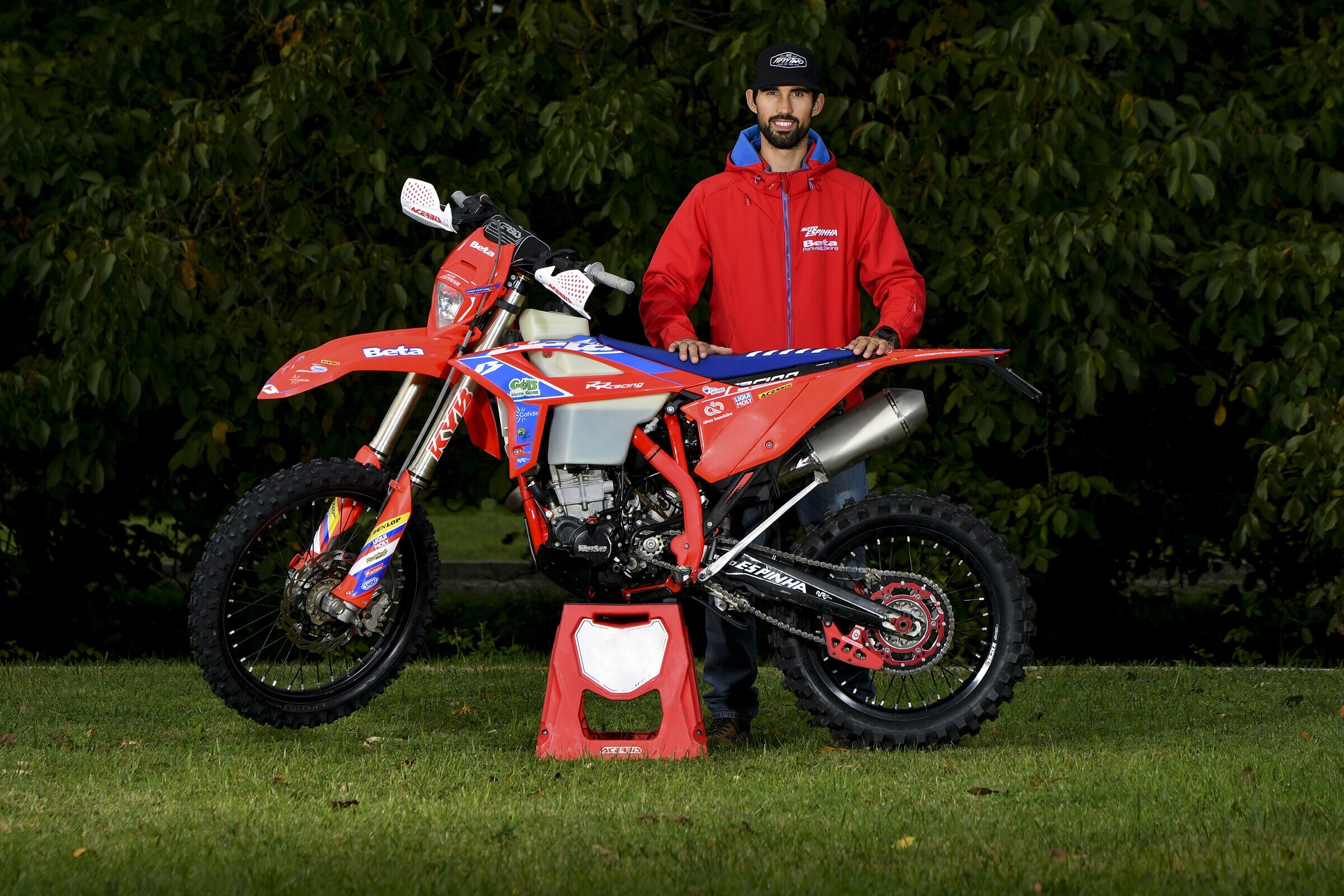 6738b861-7523-eca7-ed88-2909b8be14cf