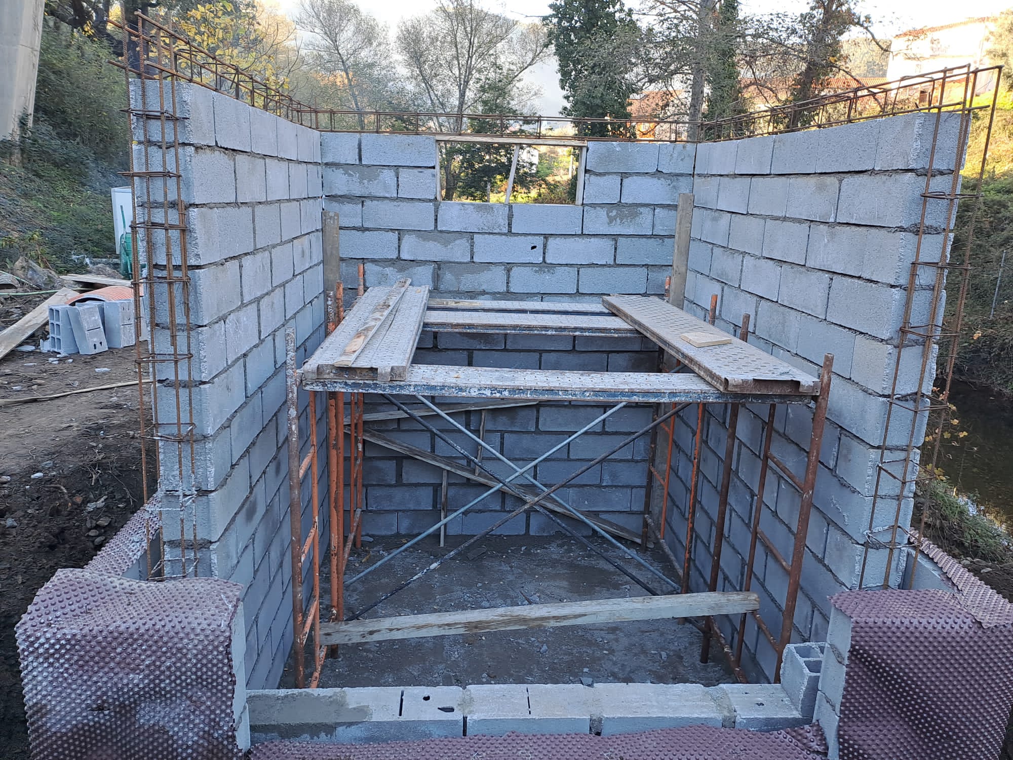 428358272_803340648499563_4171834801755813652_n_1_2500_2500