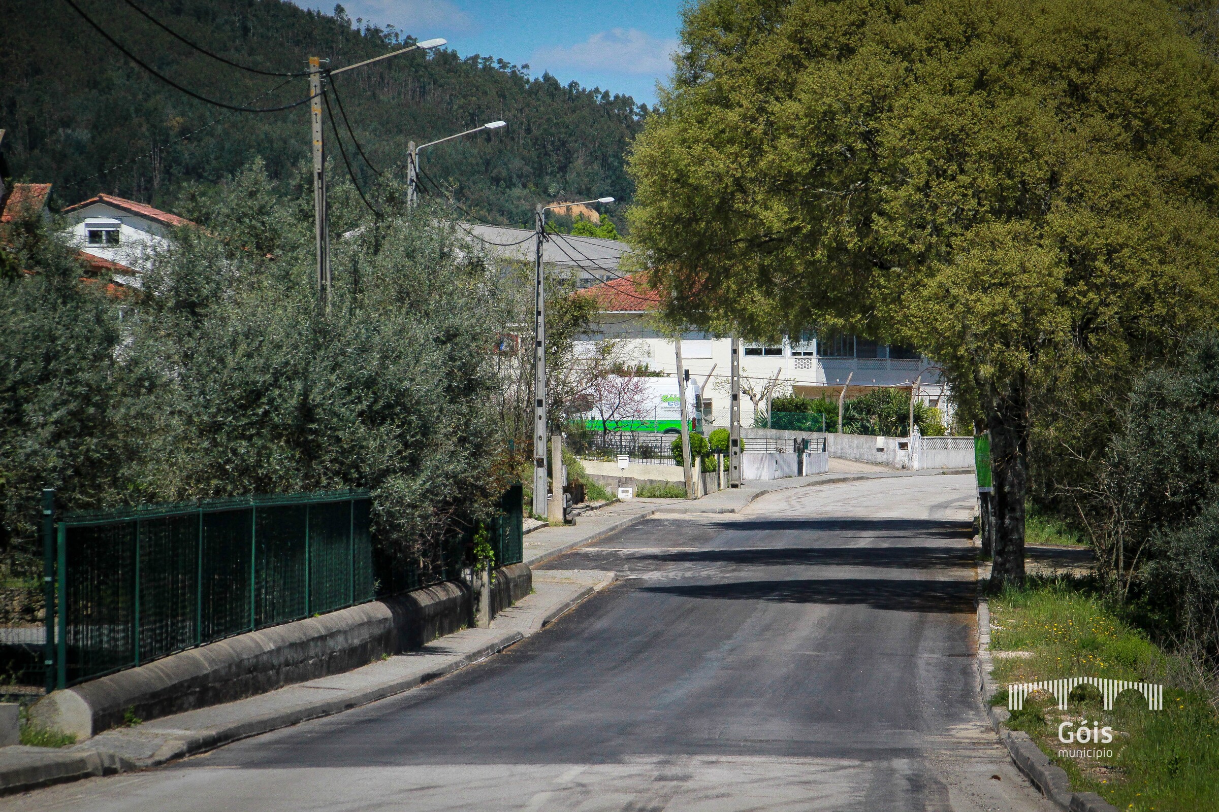 pavimentacao_av_dr_padre_antonio_dinis_obra_cocluida__1__1_2500_2500