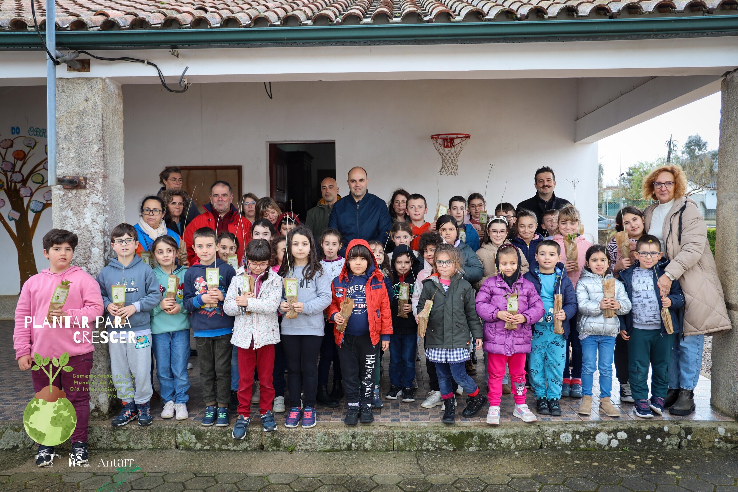 plantar_para_crescer_dia_mundial_da_arvore_dia_internacional_das_florestas_21_marco_2025_aeg_vnc_12_1_2500_2500