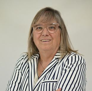 03C&eacute;lia Sanches